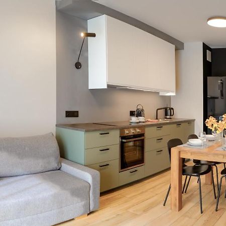 Like Home Apartments Krasków Εξωτερικό φωτογραφία